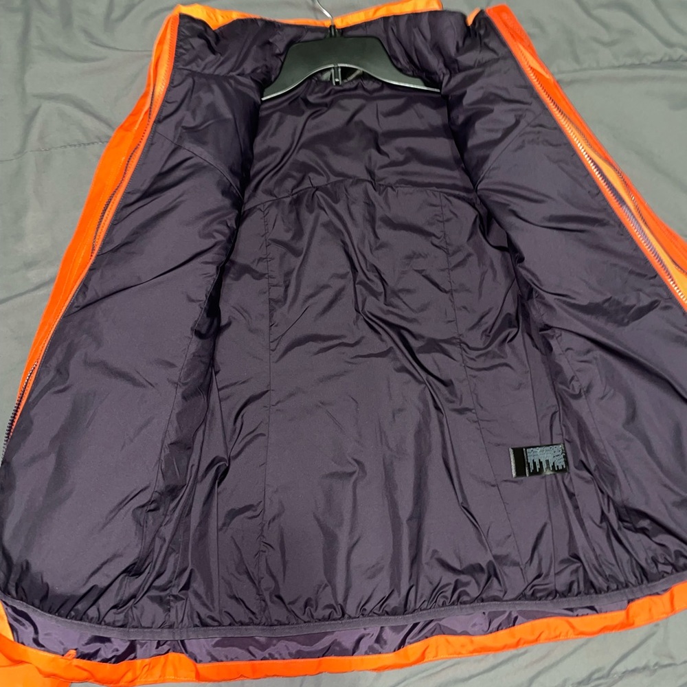 Coat - Picture 4 of 7